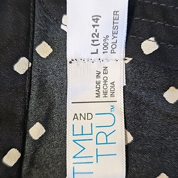 Women's black blouse with white pattern. Classic black 12-14 by Time And True. - Picture 7 of 7